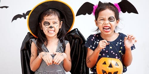 trick-or-treating girls